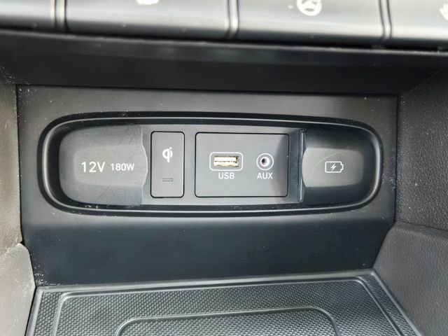 Used 2020 Hyundai Santa Fe Limited FWD image 31