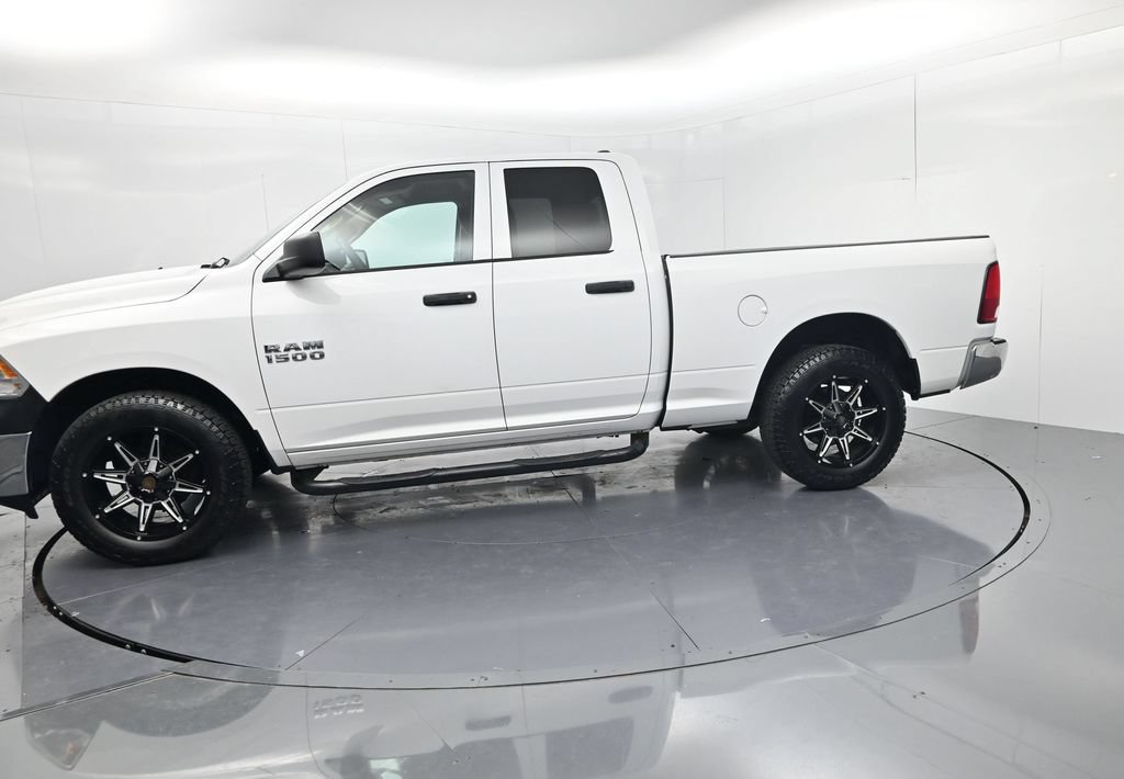 Used 2018 RAM 1500 ST w/ SXT Appearance Group AWD/4WD image 4