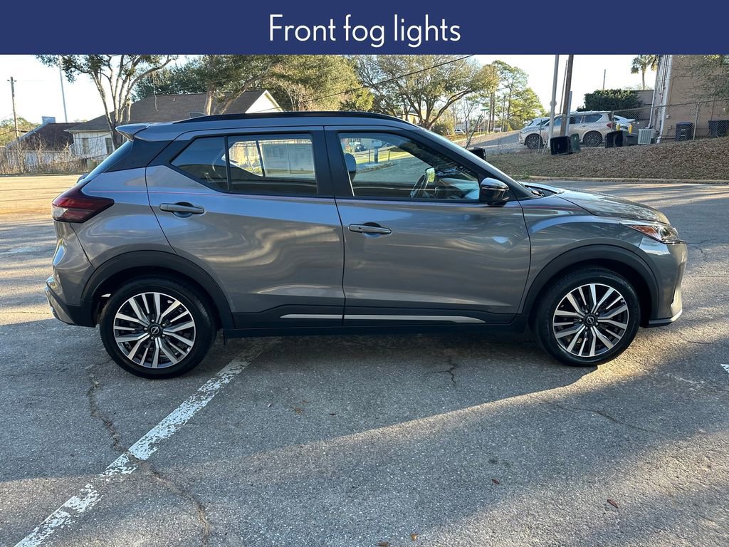 Used 2024 Nissan Kicks SR image 8