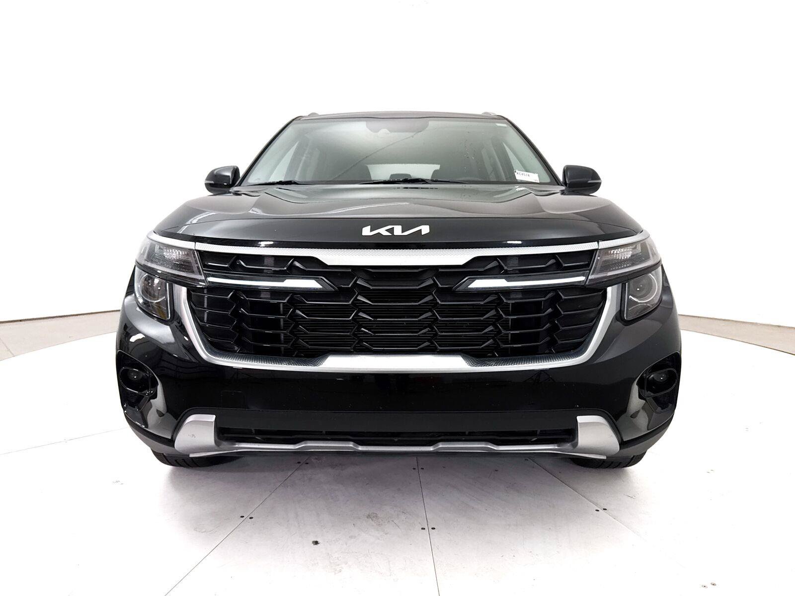 Used 2024 Kia Seltos S FWD image 14