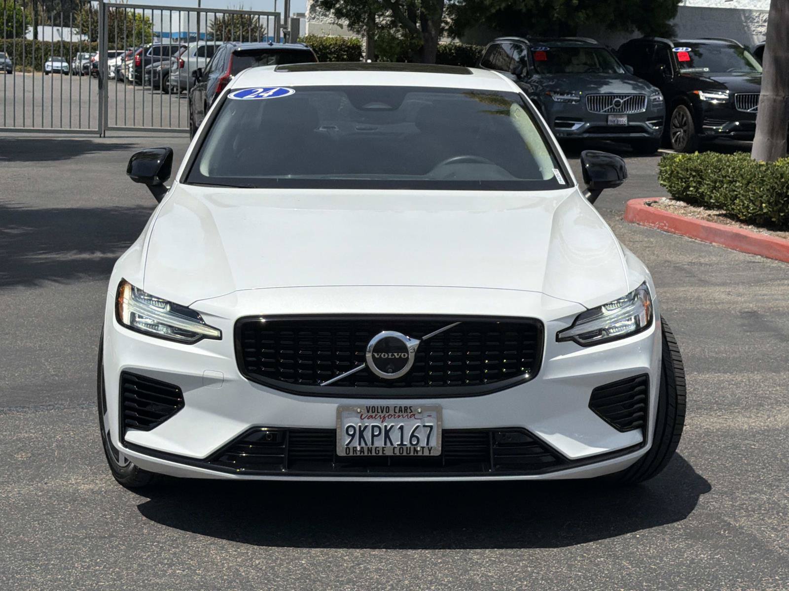 Certified 2024 Volvo S60 T8 Plus AWD/4WD image 2