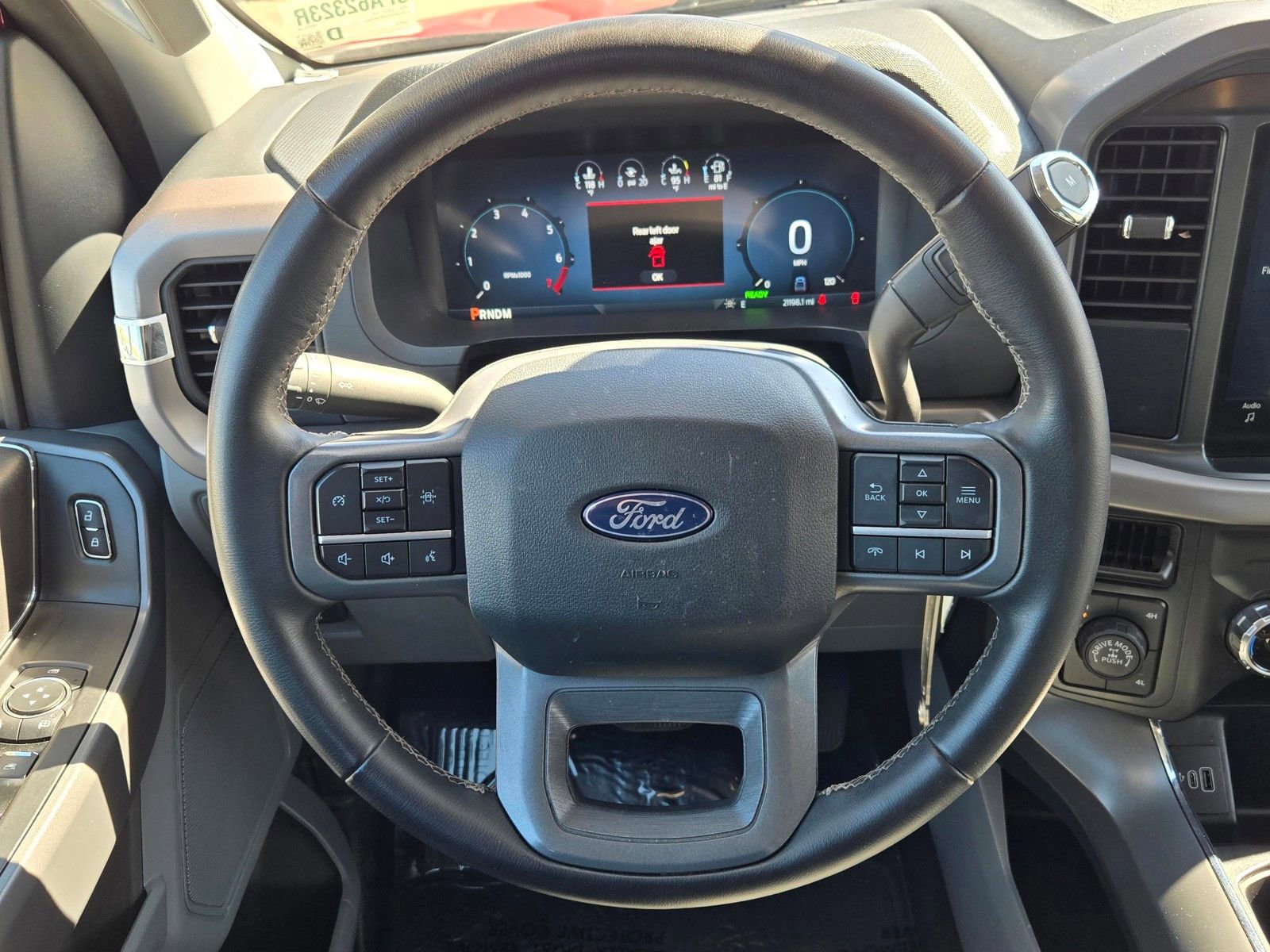 Used 2025 Ford F150 XLT w/ Equipment Group 301A Standard image 15