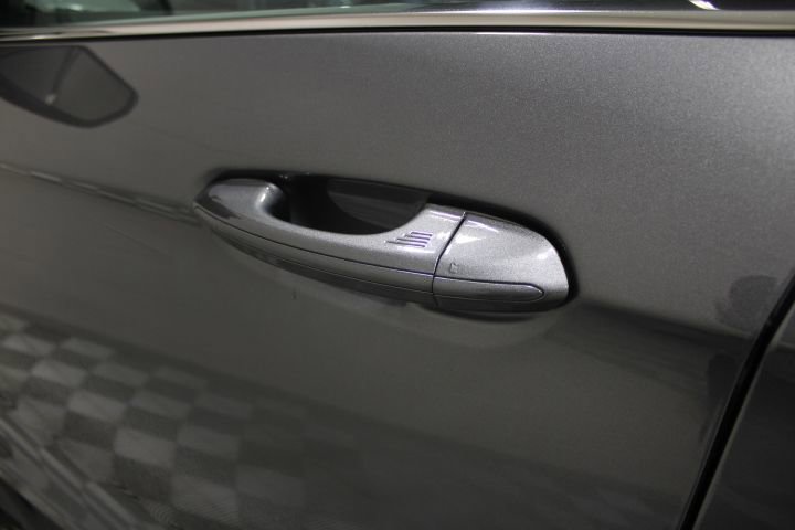 Used 2023 Ford Edge SEL w/ Convenience Package image 17