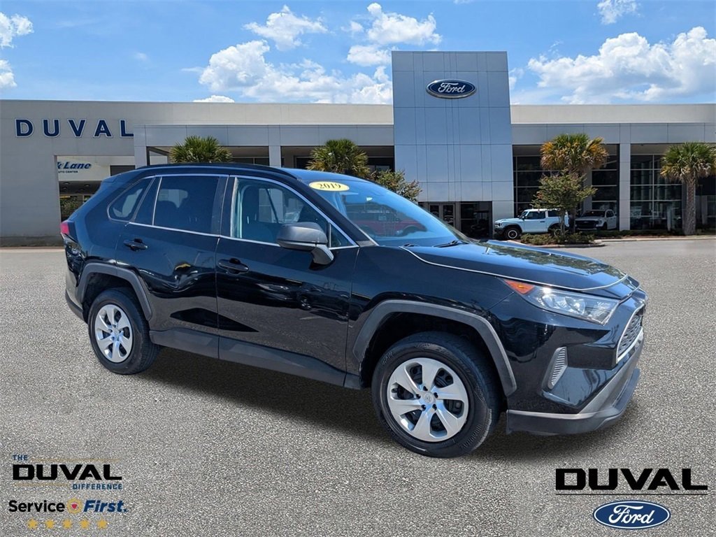 Used 2019 Toyota RAV4 LE