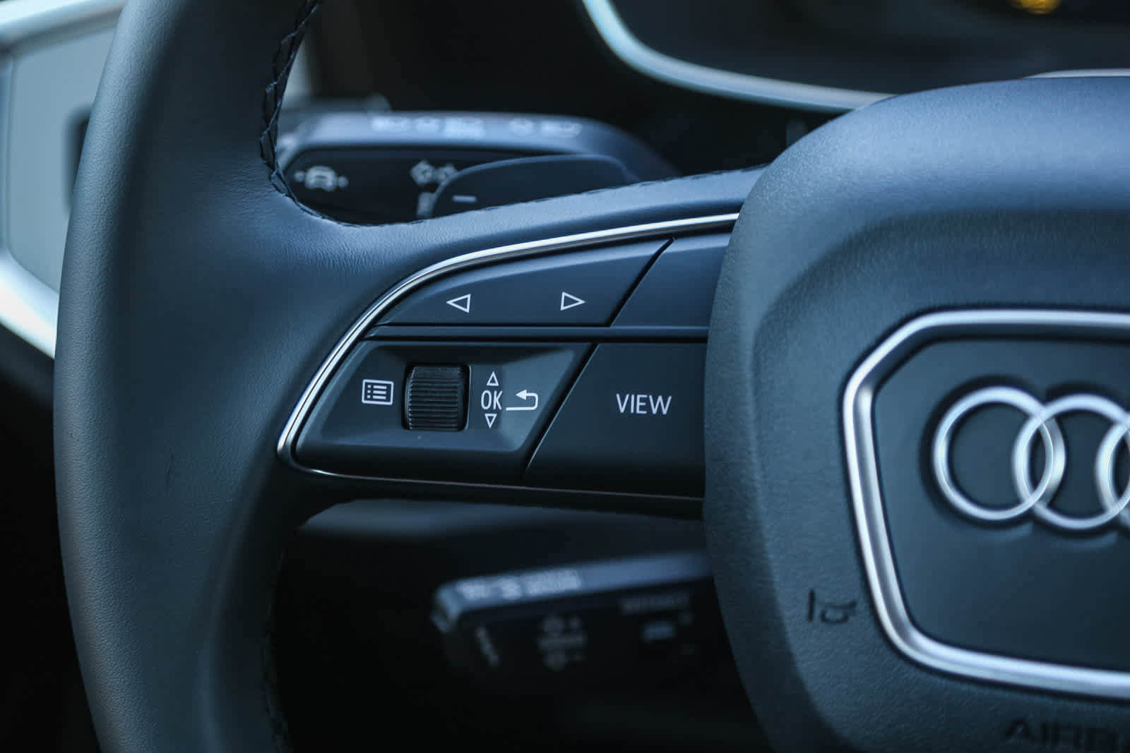 New 2025 Audi Q3 2.0T Premium image 22