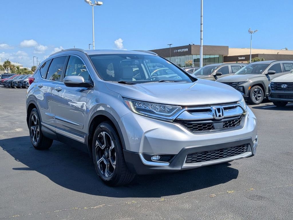 Used 2019 Honda CR-V Touring image 3