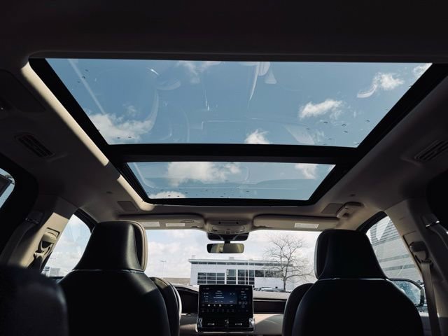 Used 2024 Lincoln Navigator L Reserve image 25