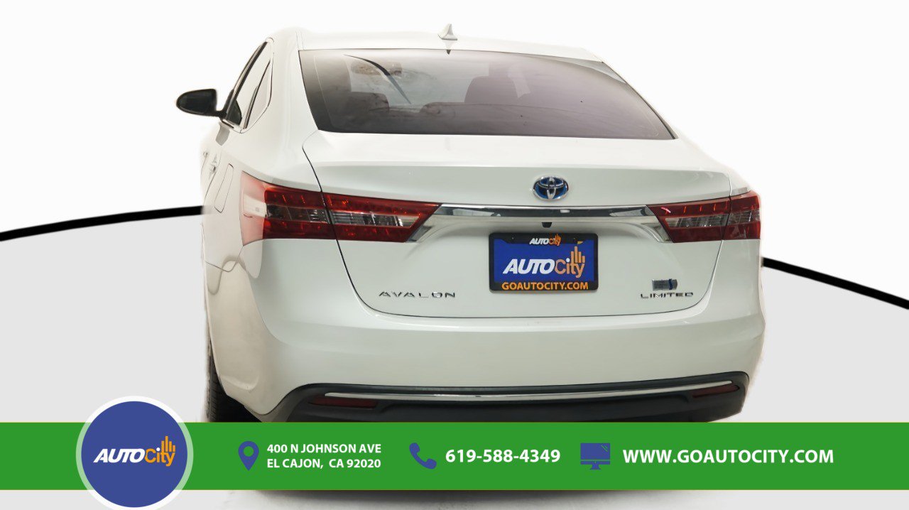 Used 2017 Toyota Avalon Limited w/ Carpet Mat Package FWD image 15