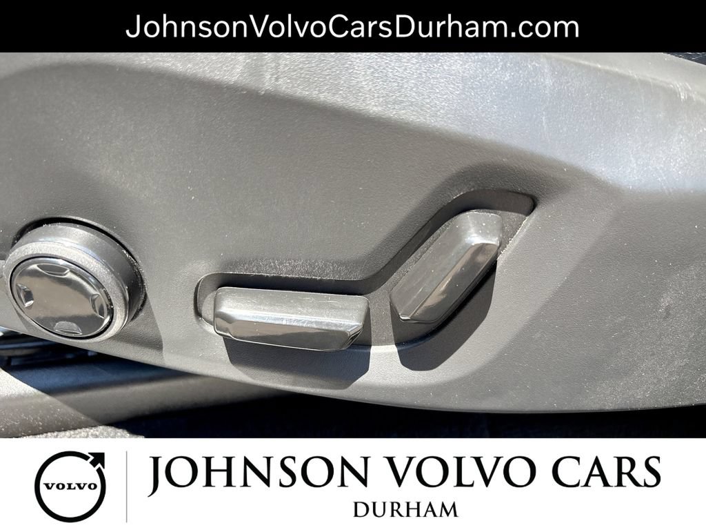 Used 2023 Volvo XC90 B6 Ultimate w/ Protection Package Premier AWD/4WD image 14