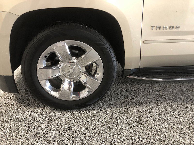 Used 2016 Chevrolet Tahoe LTZ AWD/4WD image 7