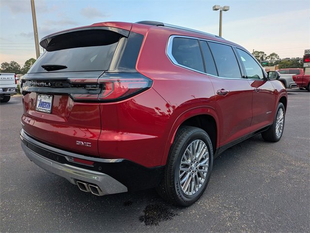 Used 2024 GMC Acadia Denali image 3