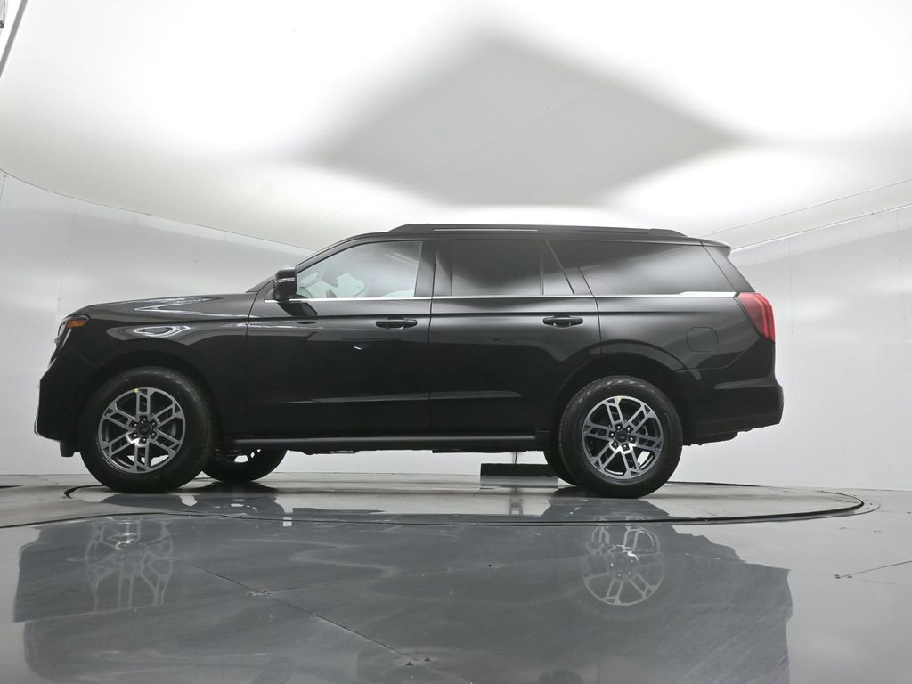 New 2026 Ford Expedition Active AWD/4WD image 7