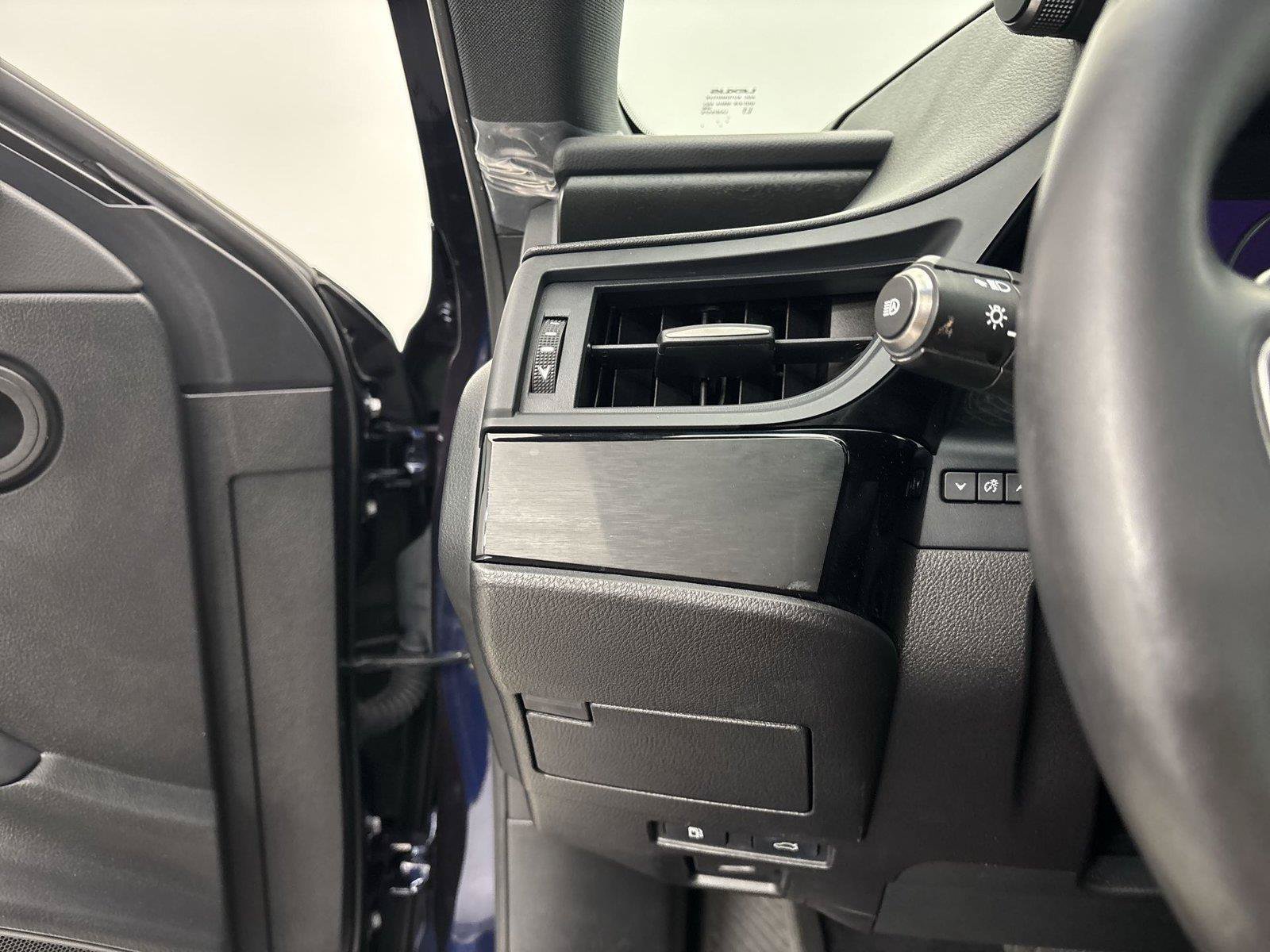Used 2022 Lexus ES 350 w/ Premium Package FWD image 31