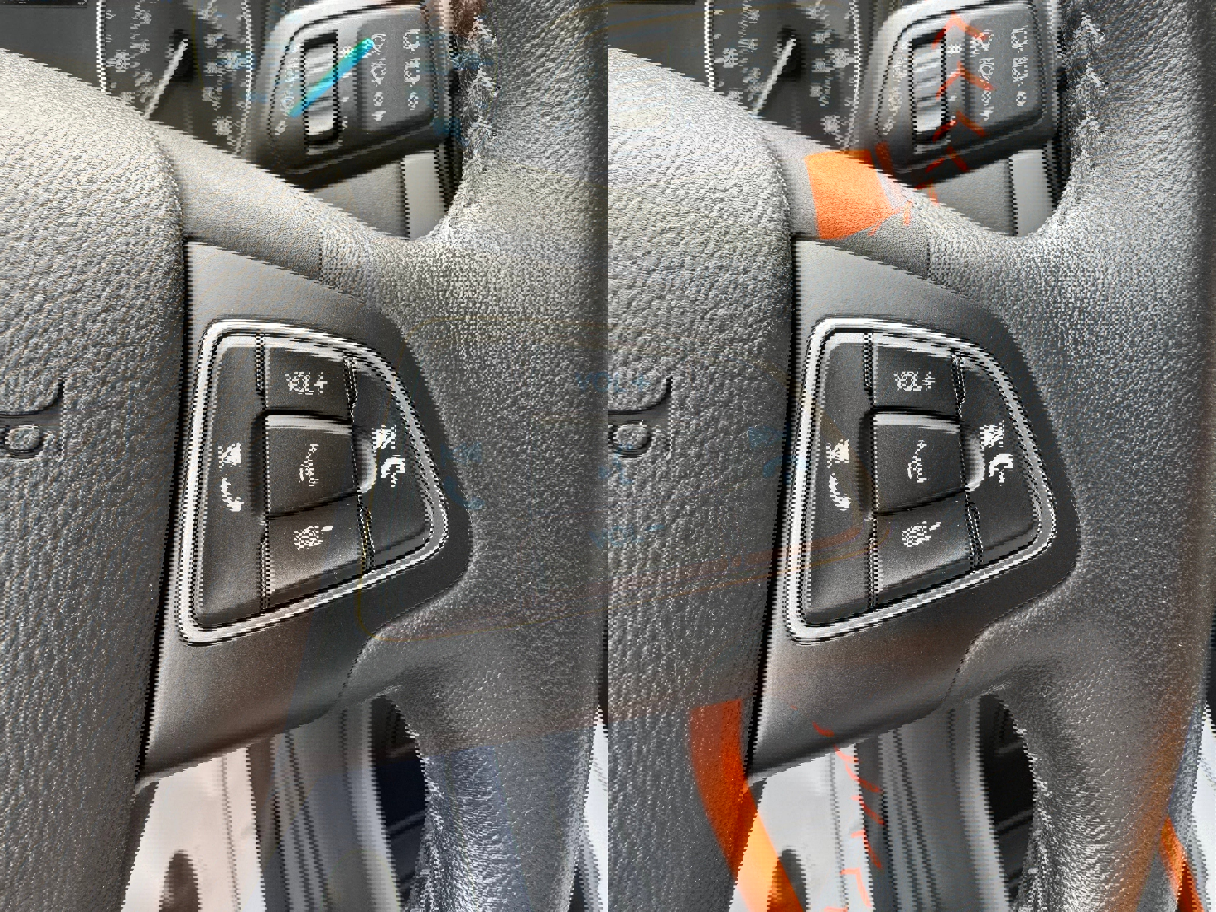 Used 2021 Ford EcoSport SE w/ SE Appearance Package image 14