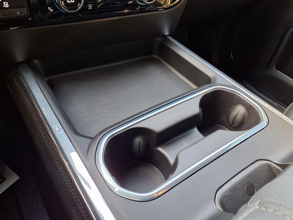 Used 2024 Chevrolet Silverado 2500 LT w/ All Star Edition image 15