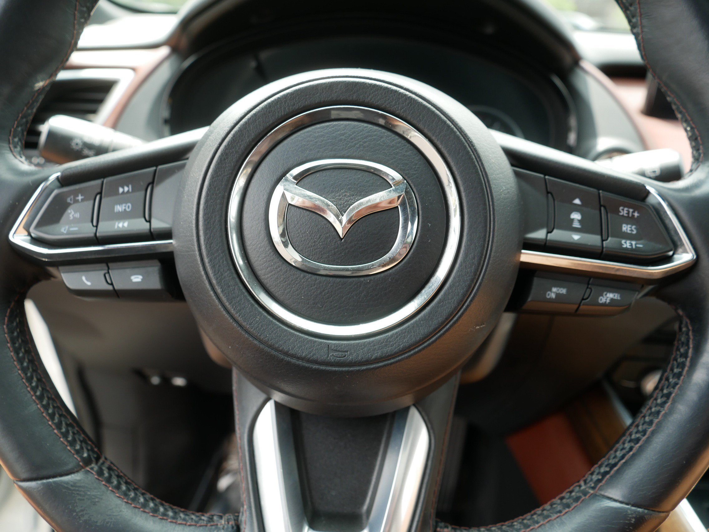 Used 2019 MAZDA CX-9 Signature AWD/4WD image 25