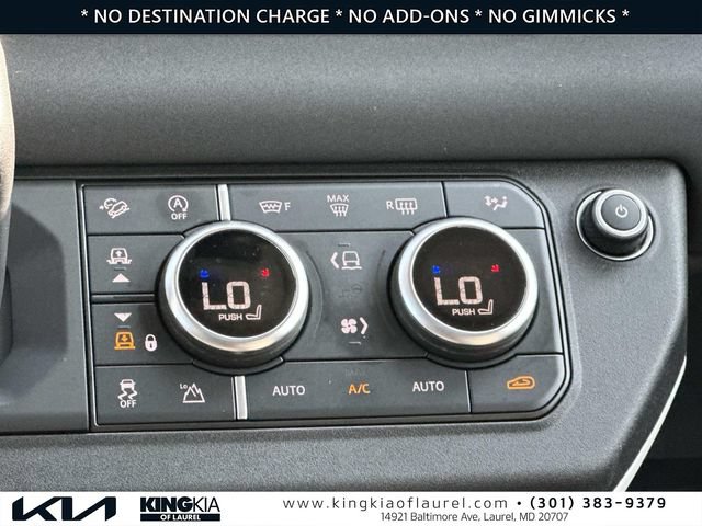 Used 2023 Land Rover Defender 110 S AWD/4WD image 5