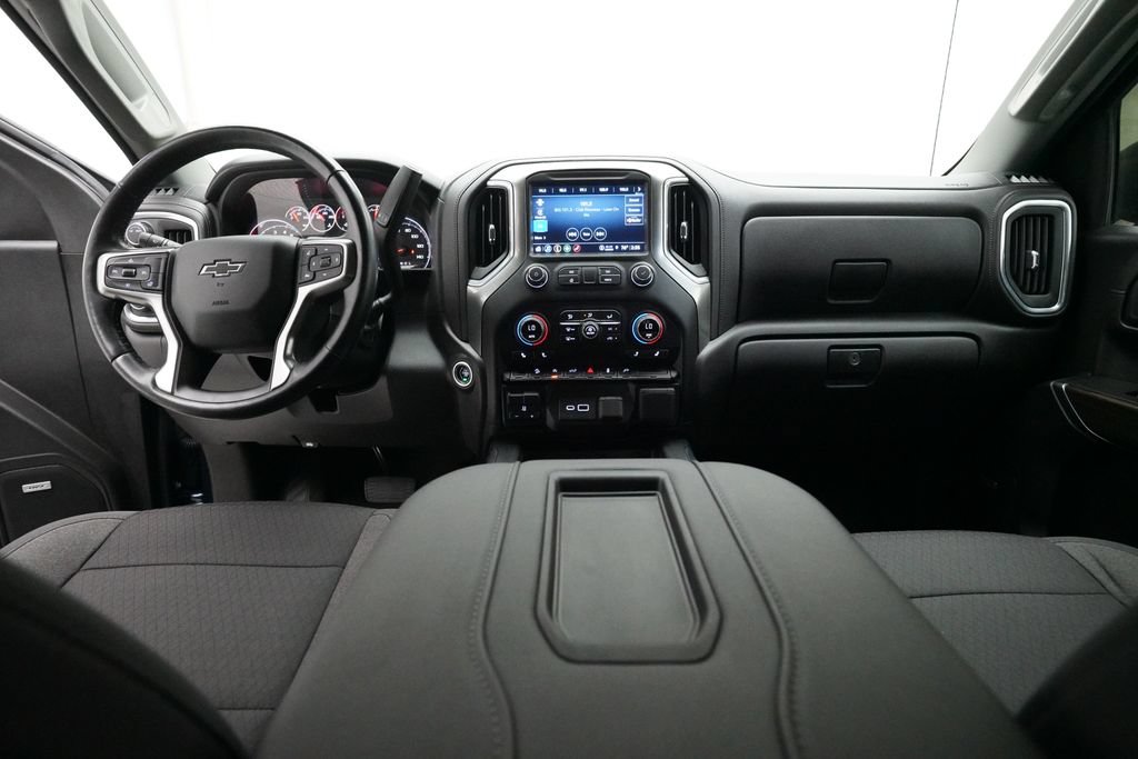 Used 2021 Chevrolet Silverado 1500 RST w/ Convenience Package II AWD/4WD image 5
