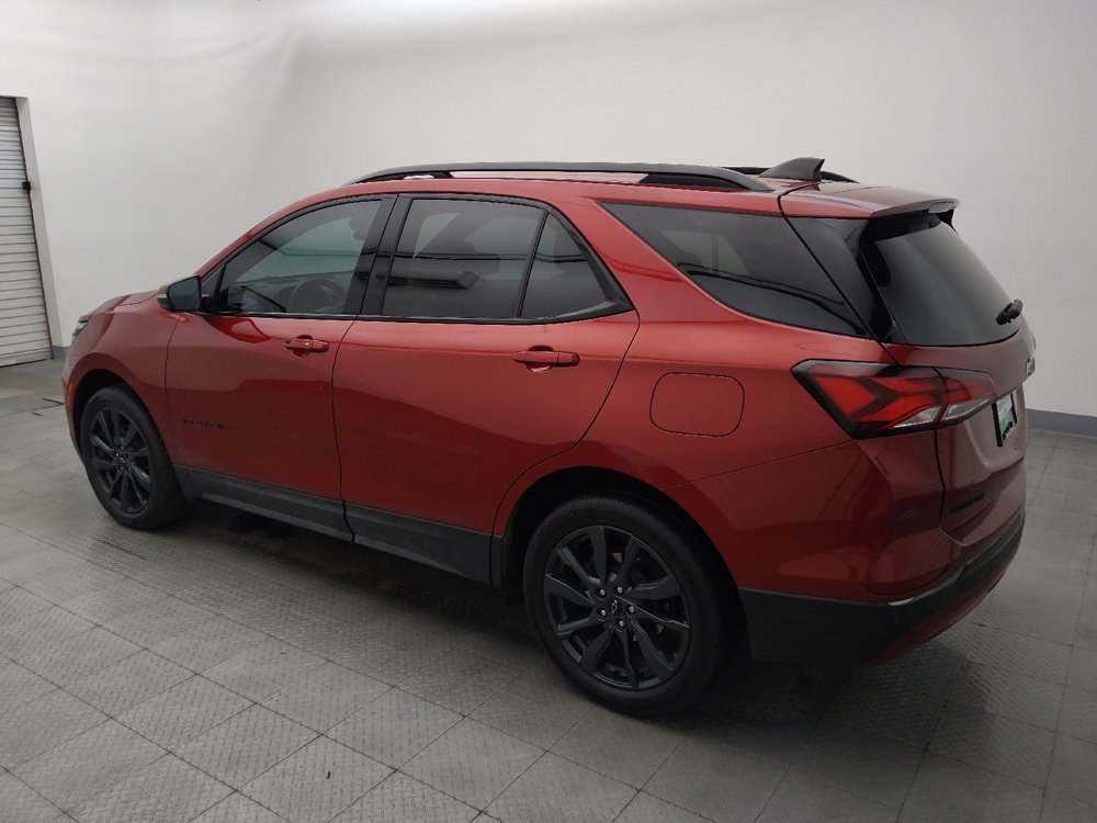 Used 2022 Chevrolet Equinox RS w/ RS Leather Package AWD/4WD image 3
