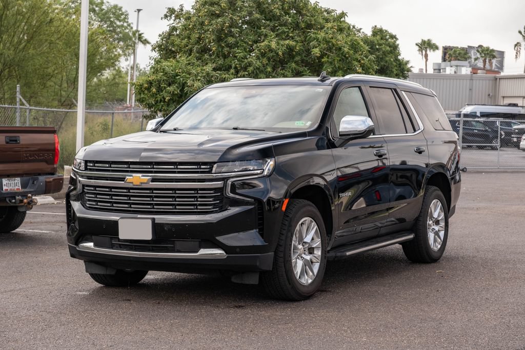 Used 2024 Chevrolet Tahoe Premier AWD/4WD image 3