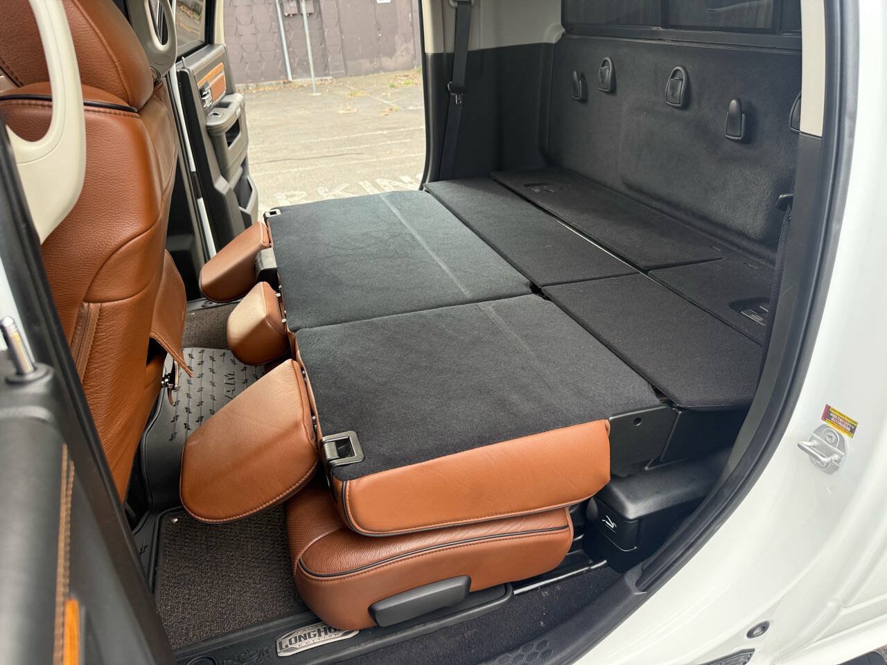 Used 2018 RAM 2500 Longhorn AWD/4WD image 13