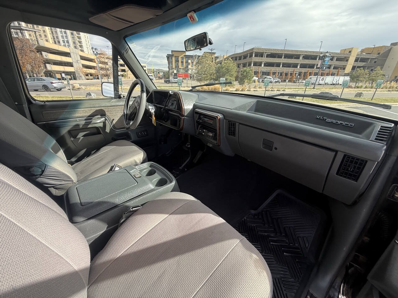 Used 1990 Ford Bronco AWD/4WD image 27