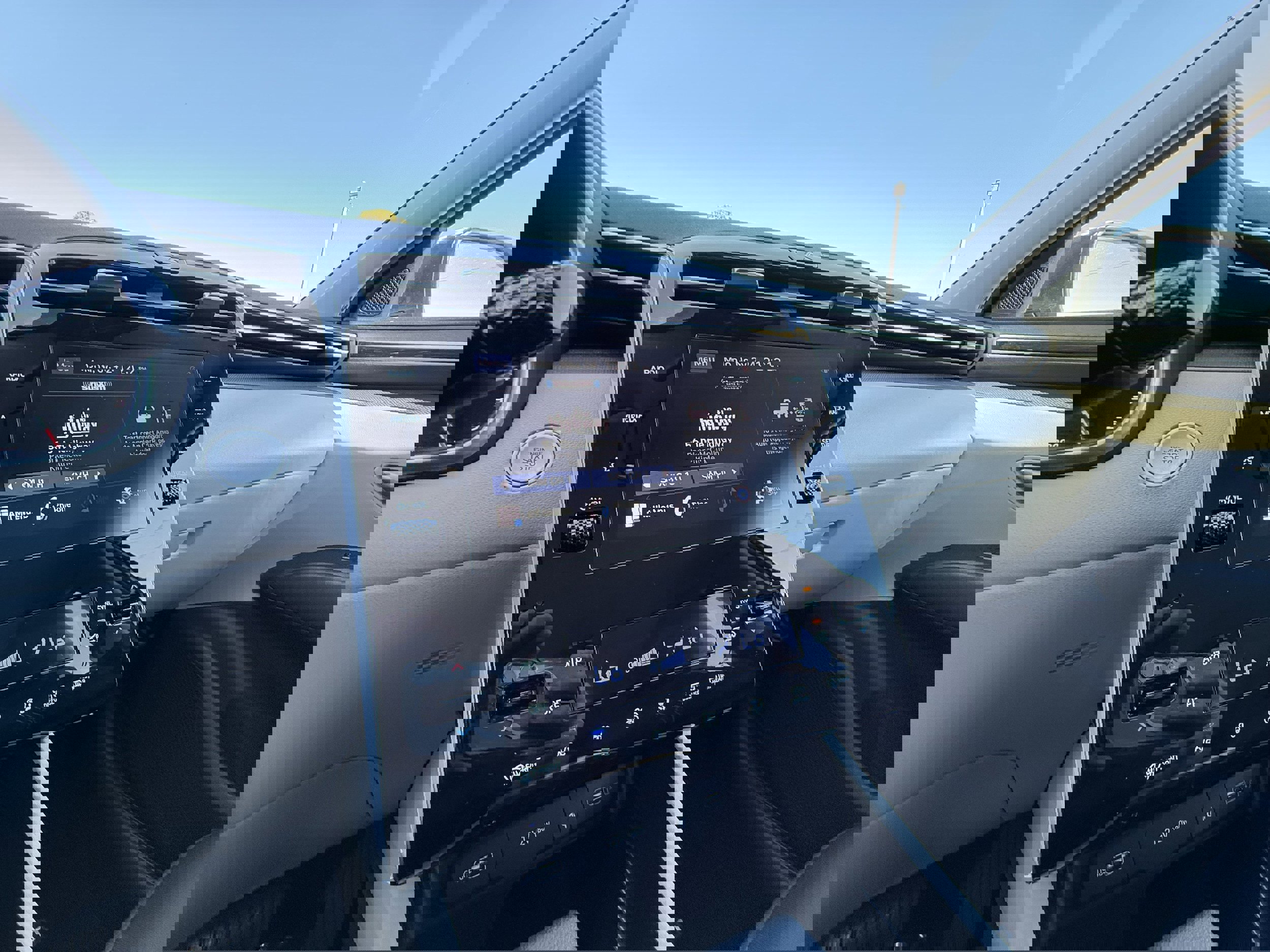 Used 2024 Hyundai Tucson SEL image 16