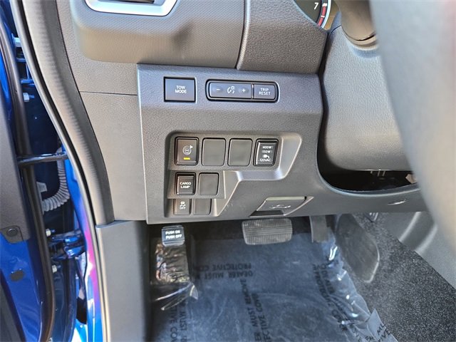 Certified 2024 Nissan Frontier SL w/ Technology Package image 19