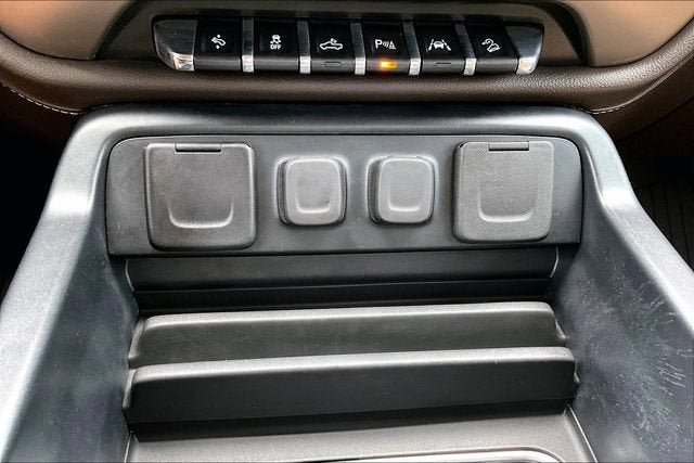 Used 2018 GMC Sierra 1500 Denali AWD/4WD image 24