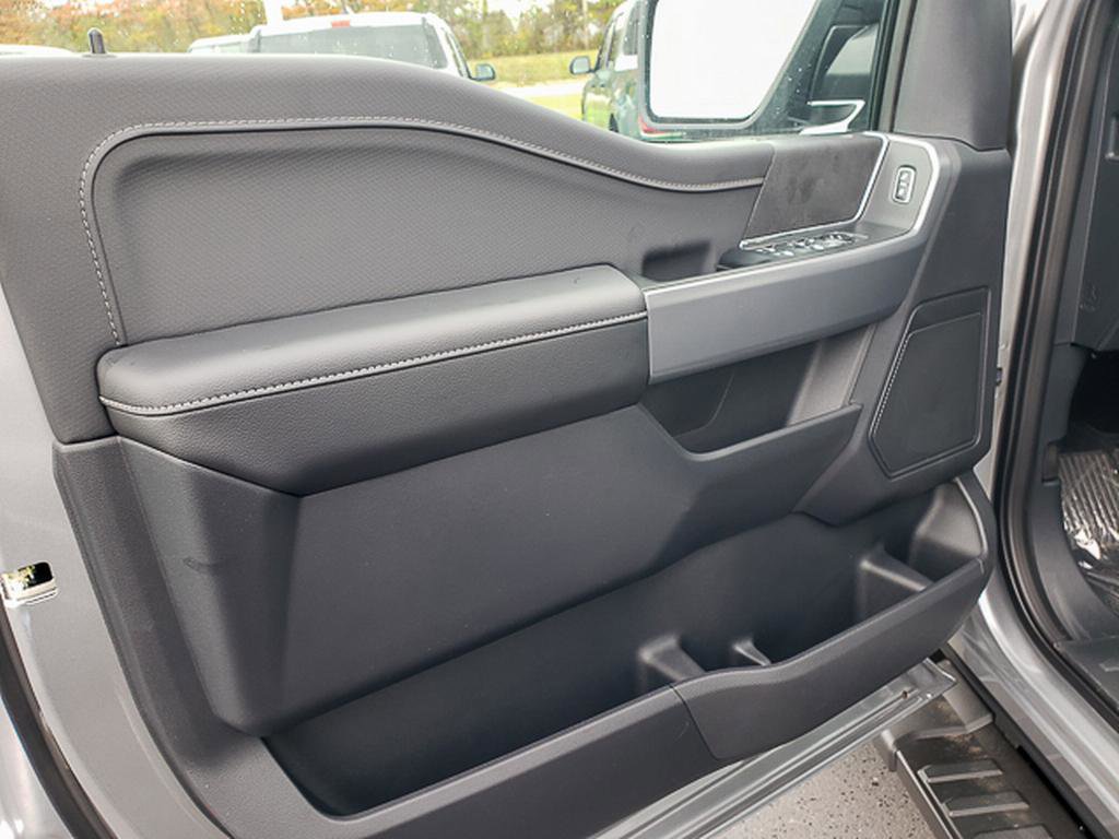 New 2025 Ford F150 XLT image 6