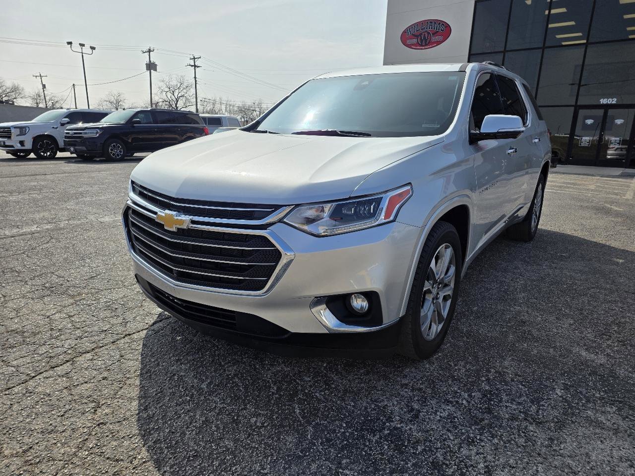 Used 2020 Chevrolet Traverse Premier image 3