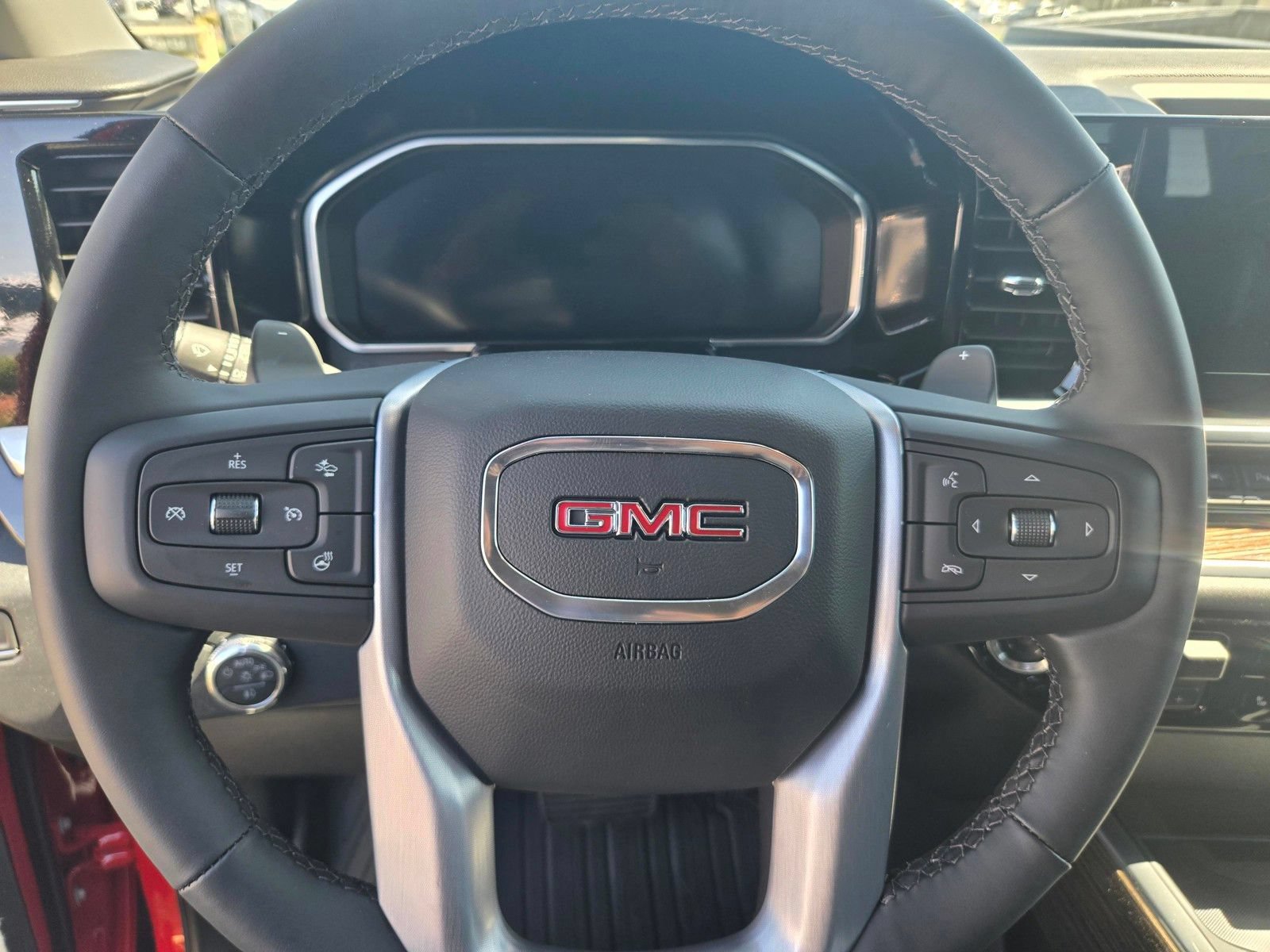 New 2026 GMC Sierra 1500 Elevation w/ Elevation Premium Package AWD/4WD image 12