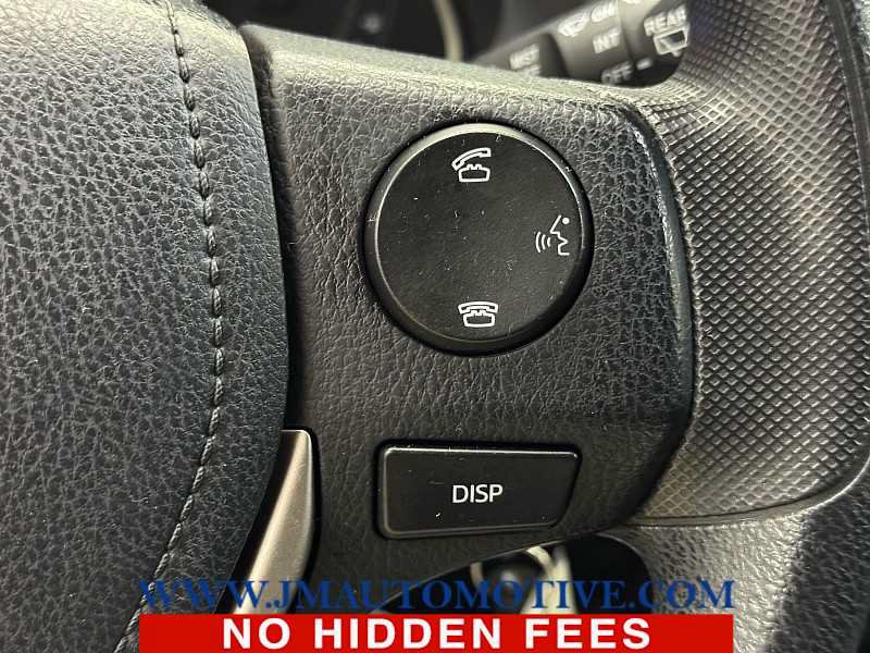 Used 2015 Toyota RAV4 LE AWD/4WD image 38