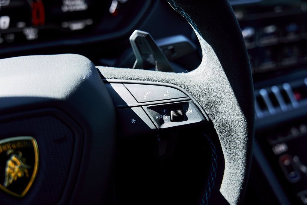 Used 2024 Lamborghini Urus Performante image 70