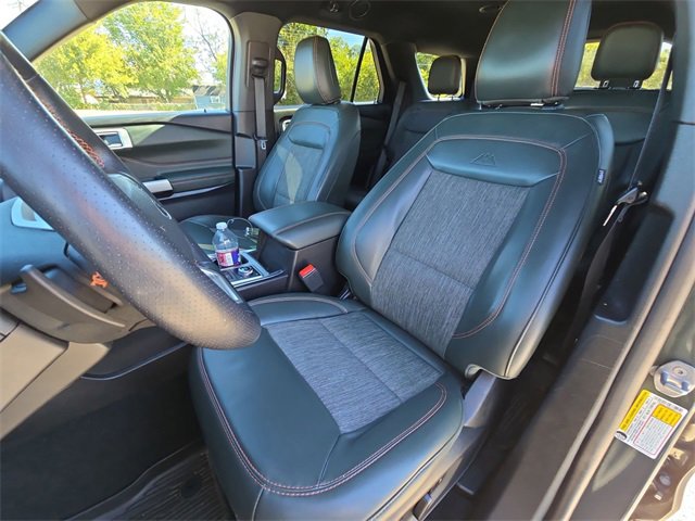 Used 2023 Ford Explorer Timberline image 11