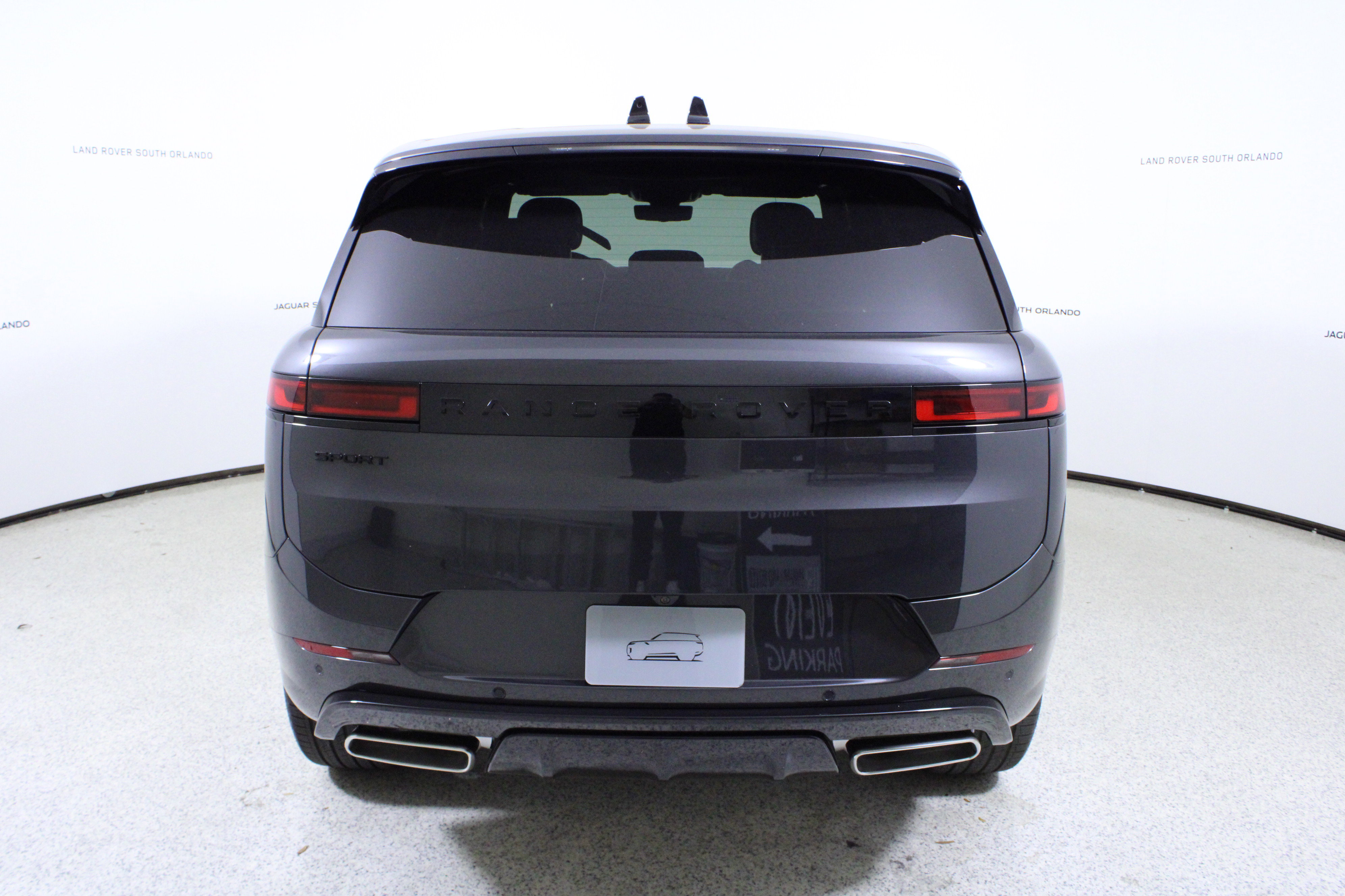 New 2026 Land Rover Range Rover Sport Dynamic SE AWD/4WD image 6