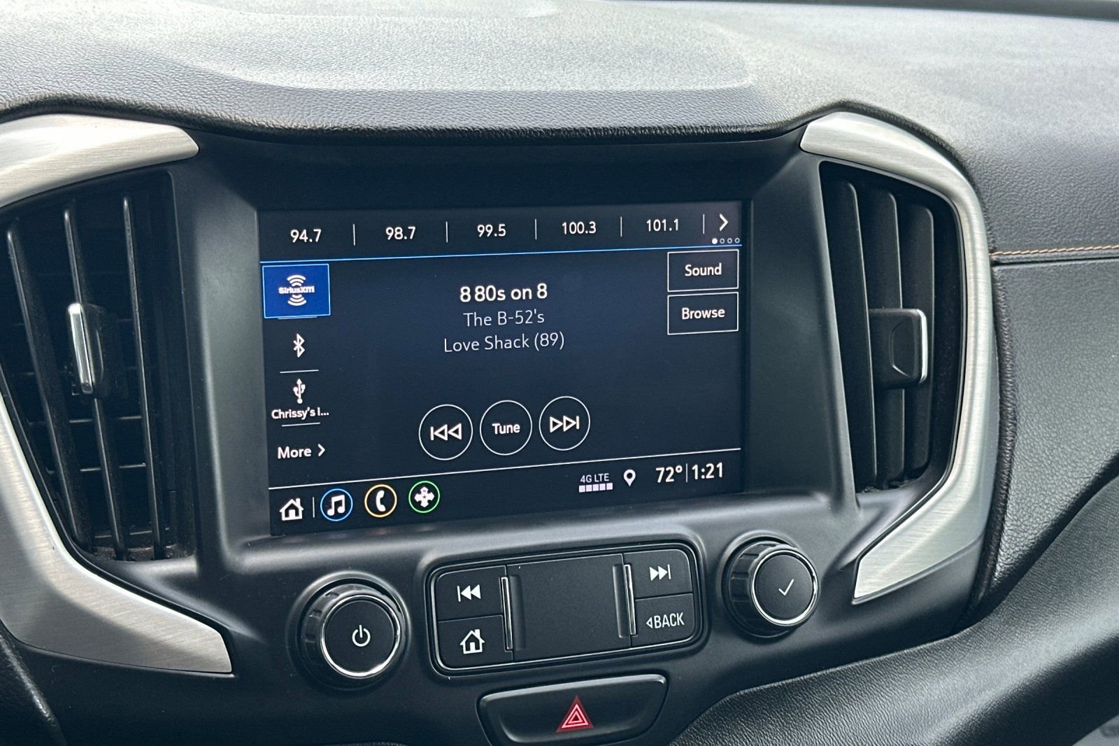 Used 2019 GMC Terrain SLT w/ Preferred Package FWD image 18