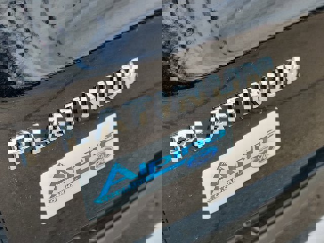 Used 2023 Ford Expedition Platinum image 16