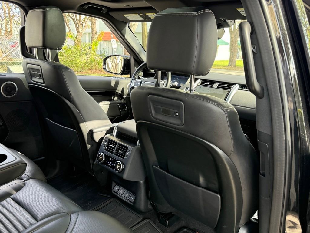 Used 2021 Land Rover Discovery S AWD/4WD image 44