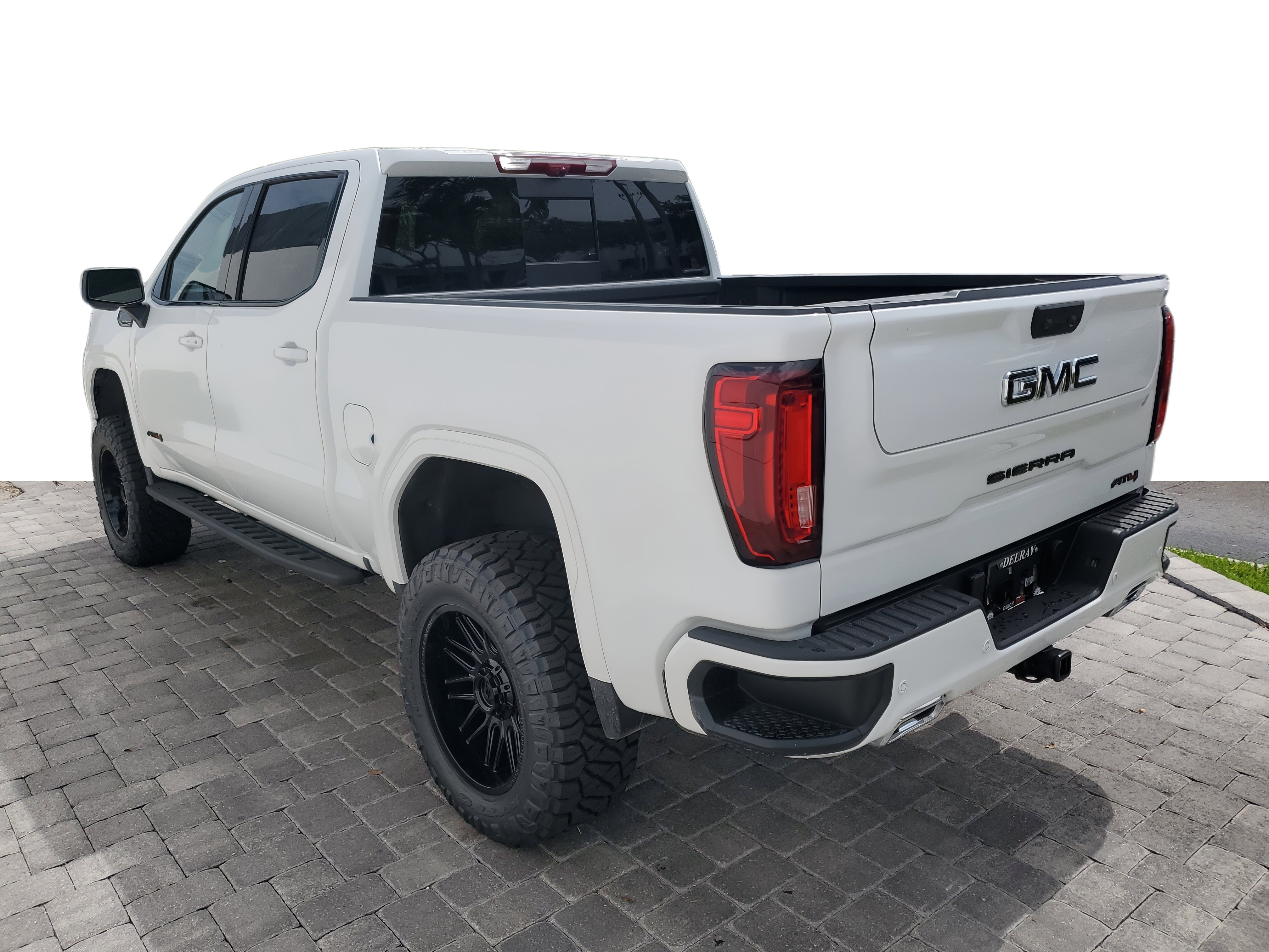 New 2025 GMC Sierra 1500 AT4 w/ AT4 Premium Package image 4