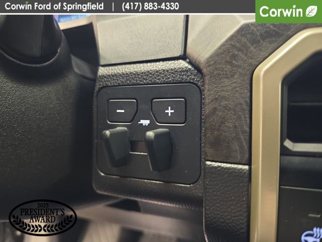 Used 2025 Toyota Tacoma Limited image 34