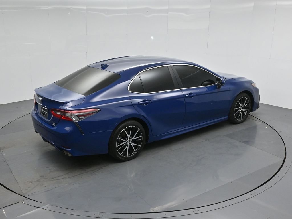 Used 2023 Toyota Camry SE w/ Cold Weather Package AWD/4WD image 39
