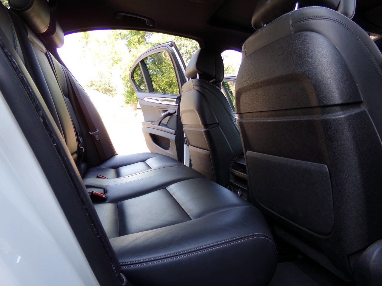 Used 2016 BMW 535i Sedan image 23