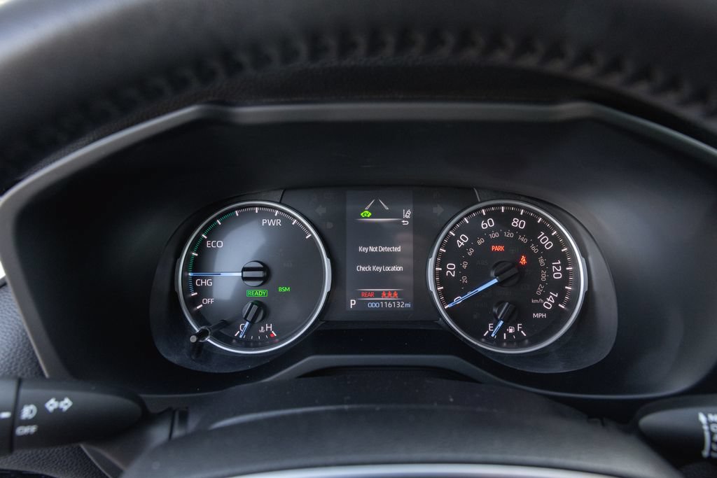 Used 2022 Toyota RAV4 XLE Premium AWD/4WD image 15