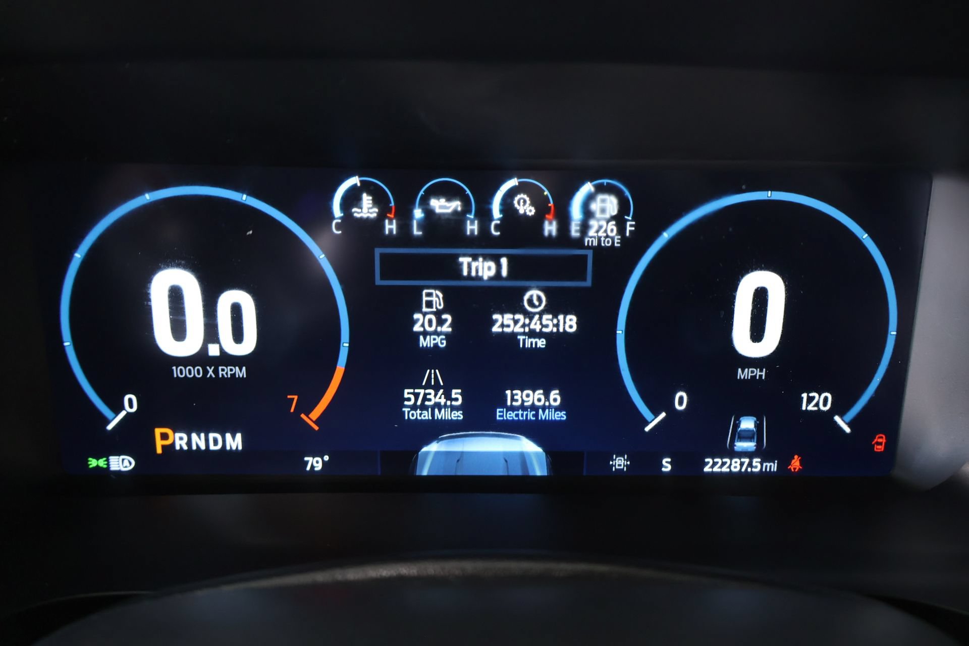 Used 2021 Ford F150 Lariat AWD/4WD image 4