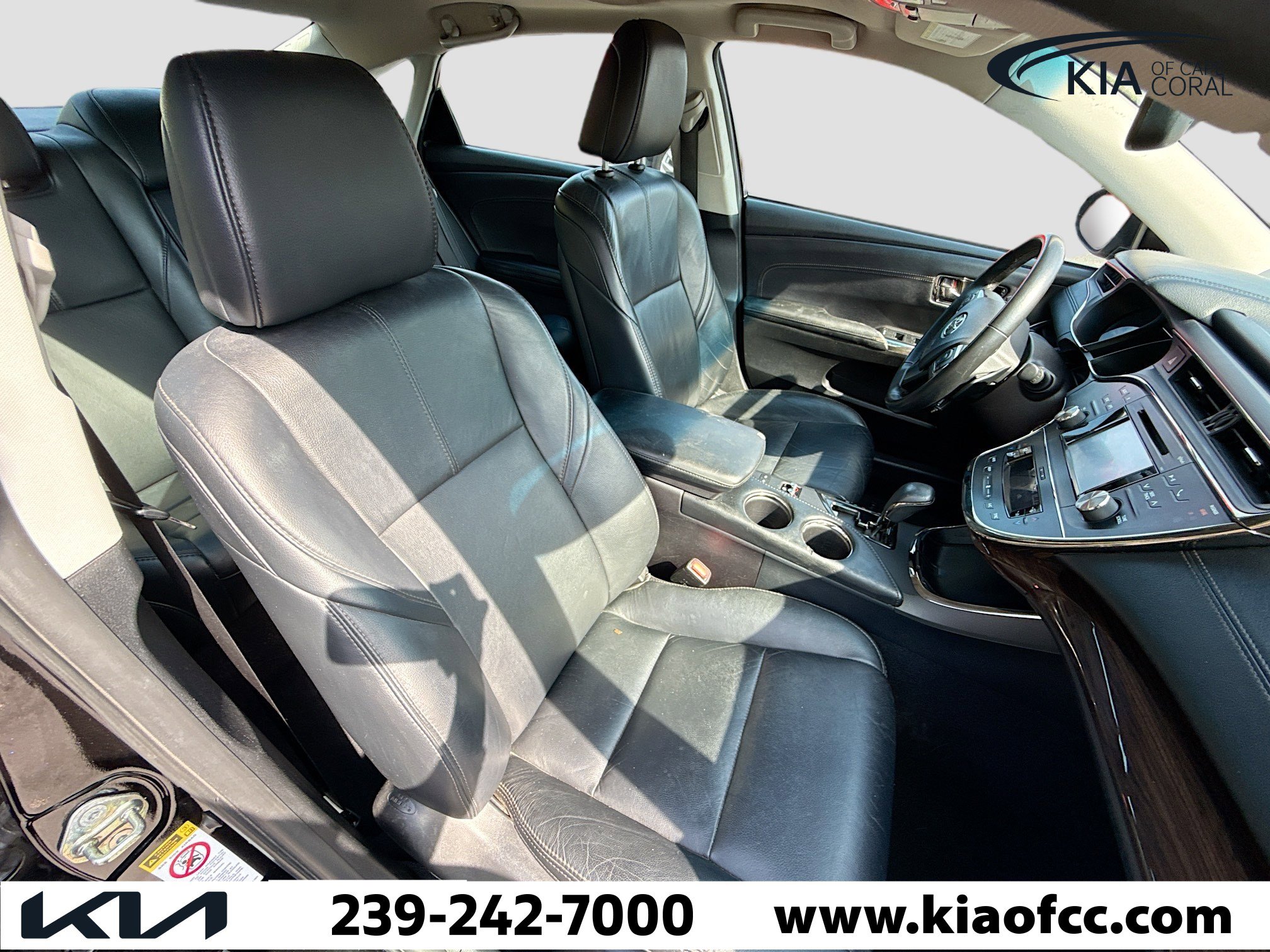 Used 2015 Toyota Avalon XLE Premium image 12