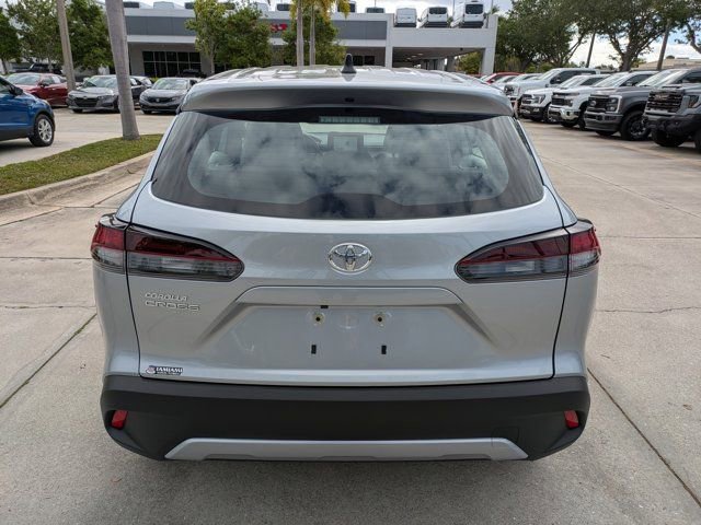 Used 2026 Toyota Corolla Cross L FWD image 5