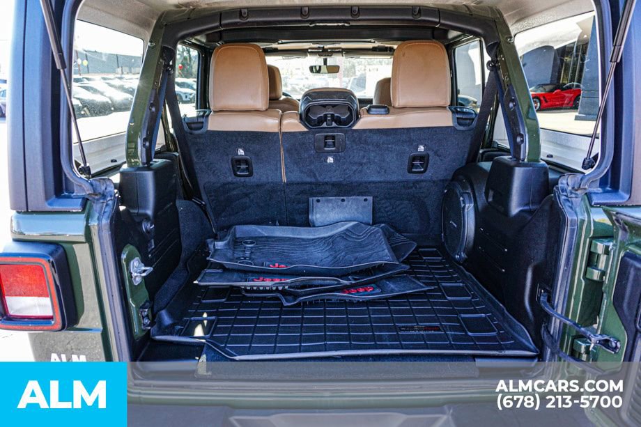 Used 2022 Jeep Wrangler Unlimited Sahara w/ Dual Top Group image 24