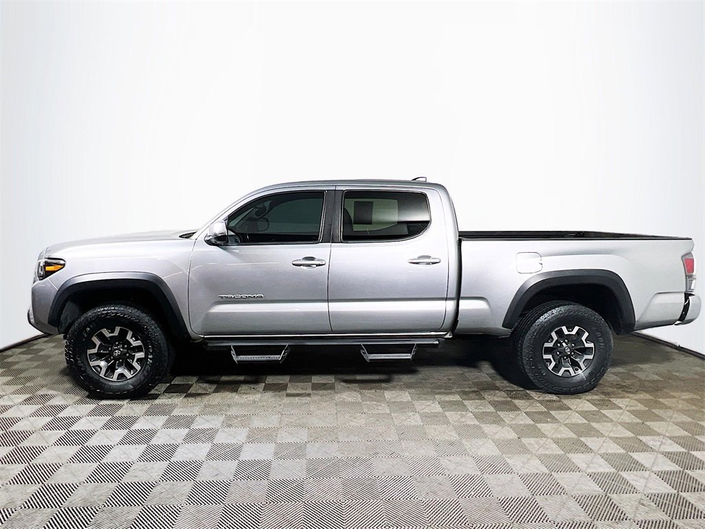 Certified 2022 Toyota Tacoma TRD Off-Road image 5