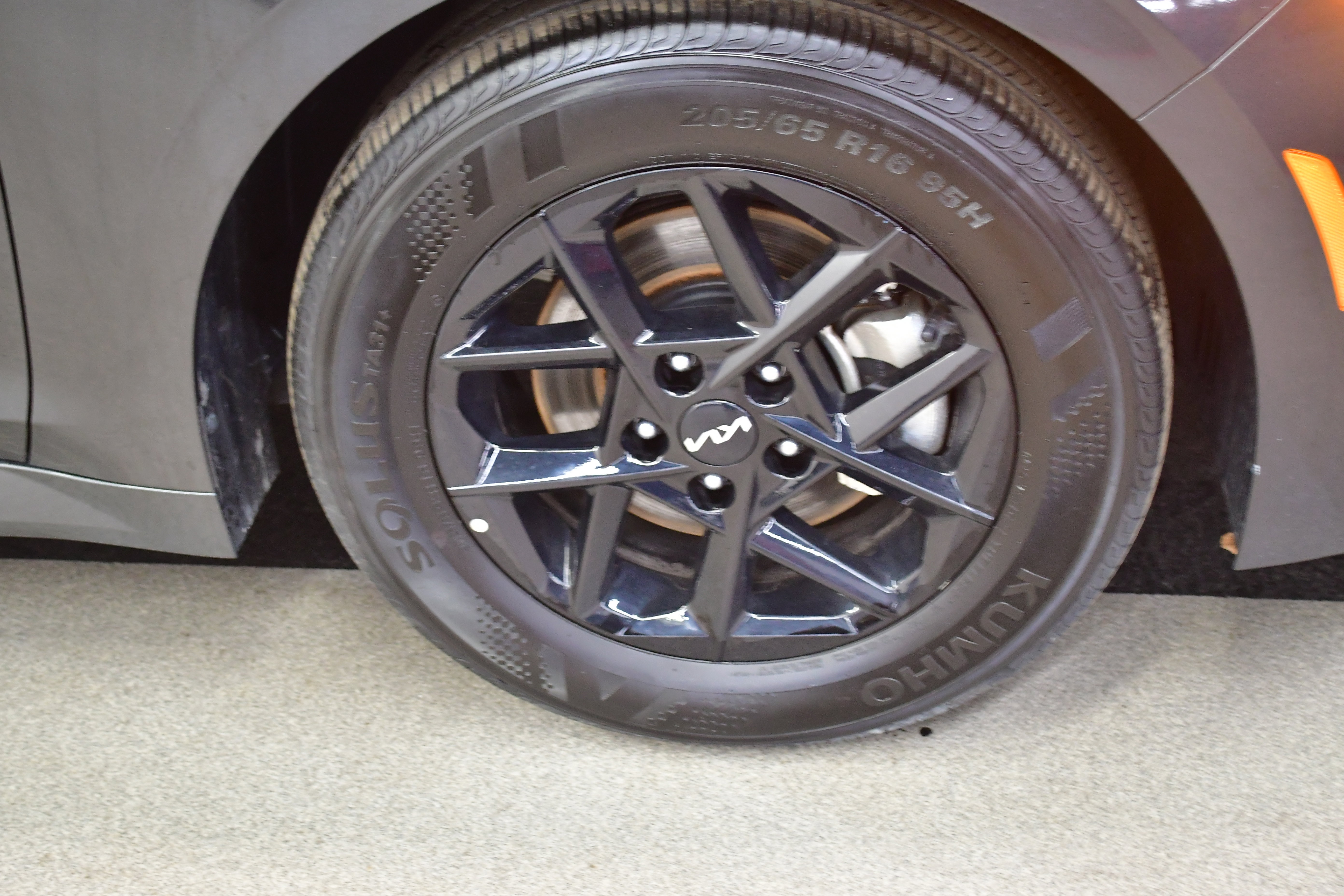 Used 2025 Kia K5 LXS image 34